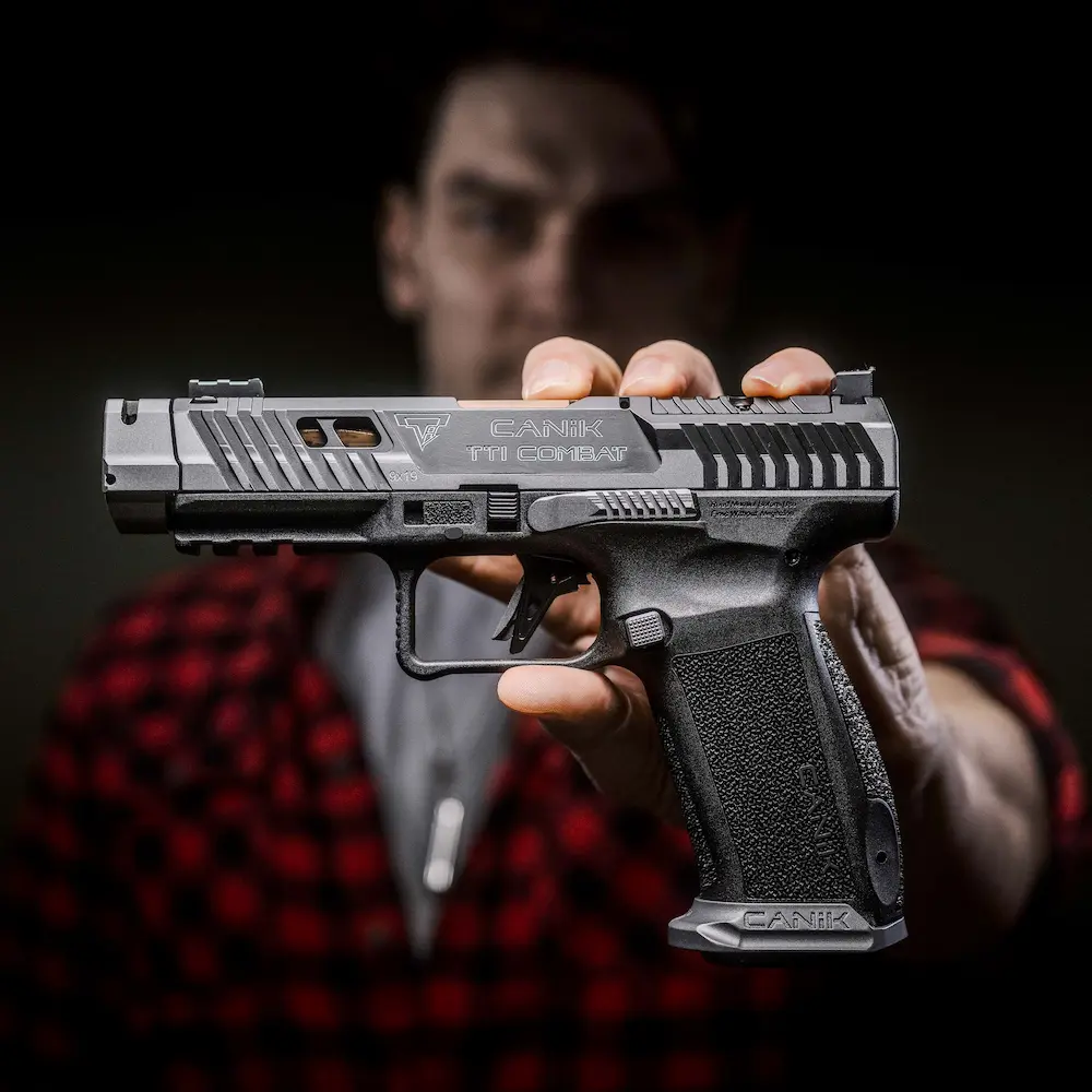 Pistolet Canik TTI Combat Smoke aluminiowy spust 90 stopni i chwyt Performance Grip